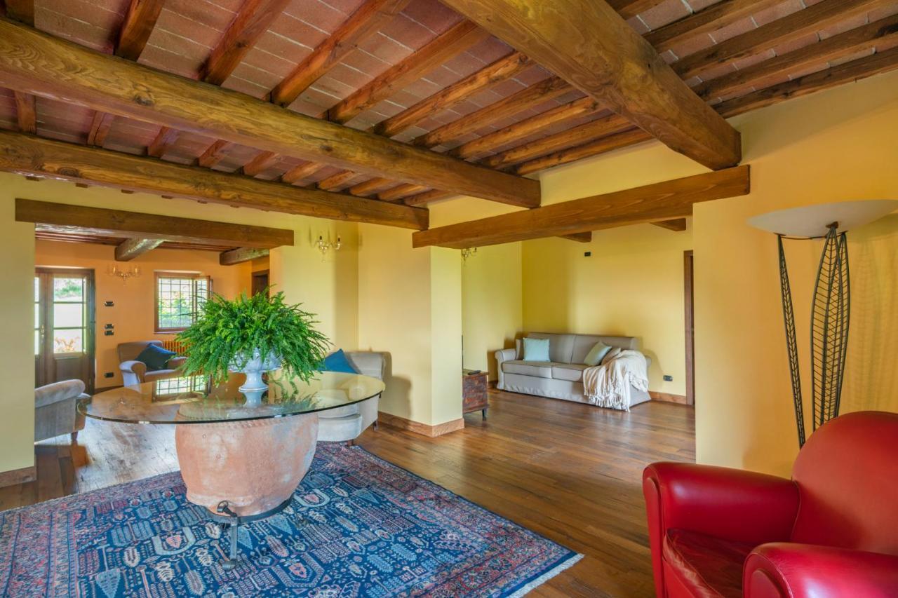 Casa Loretta, Your Luxurious Getaway With Stunning Views Nievole Exterior photo