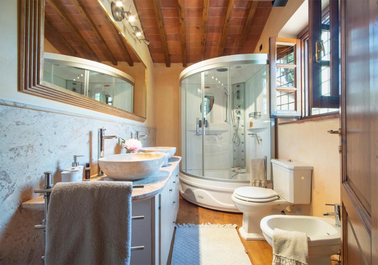 Casa Loretta, Your Luxurious Getaway With Stunning Views Nievole Exterior photo